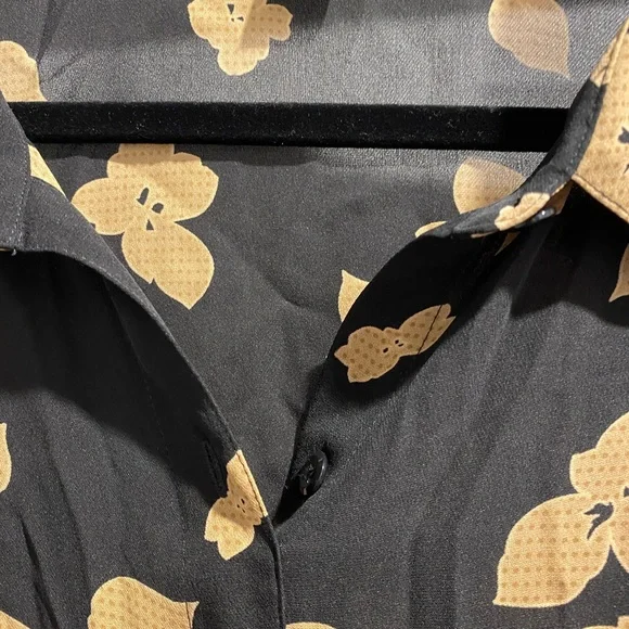 Silk blouse, size 14 - Picture 3 of 3